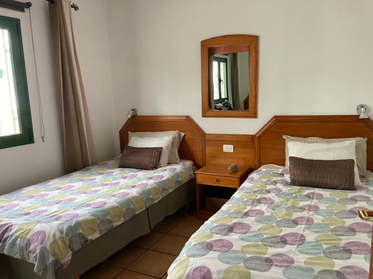 Beachside Bungalow Puerto del Carmen Lanzarote - Image 4