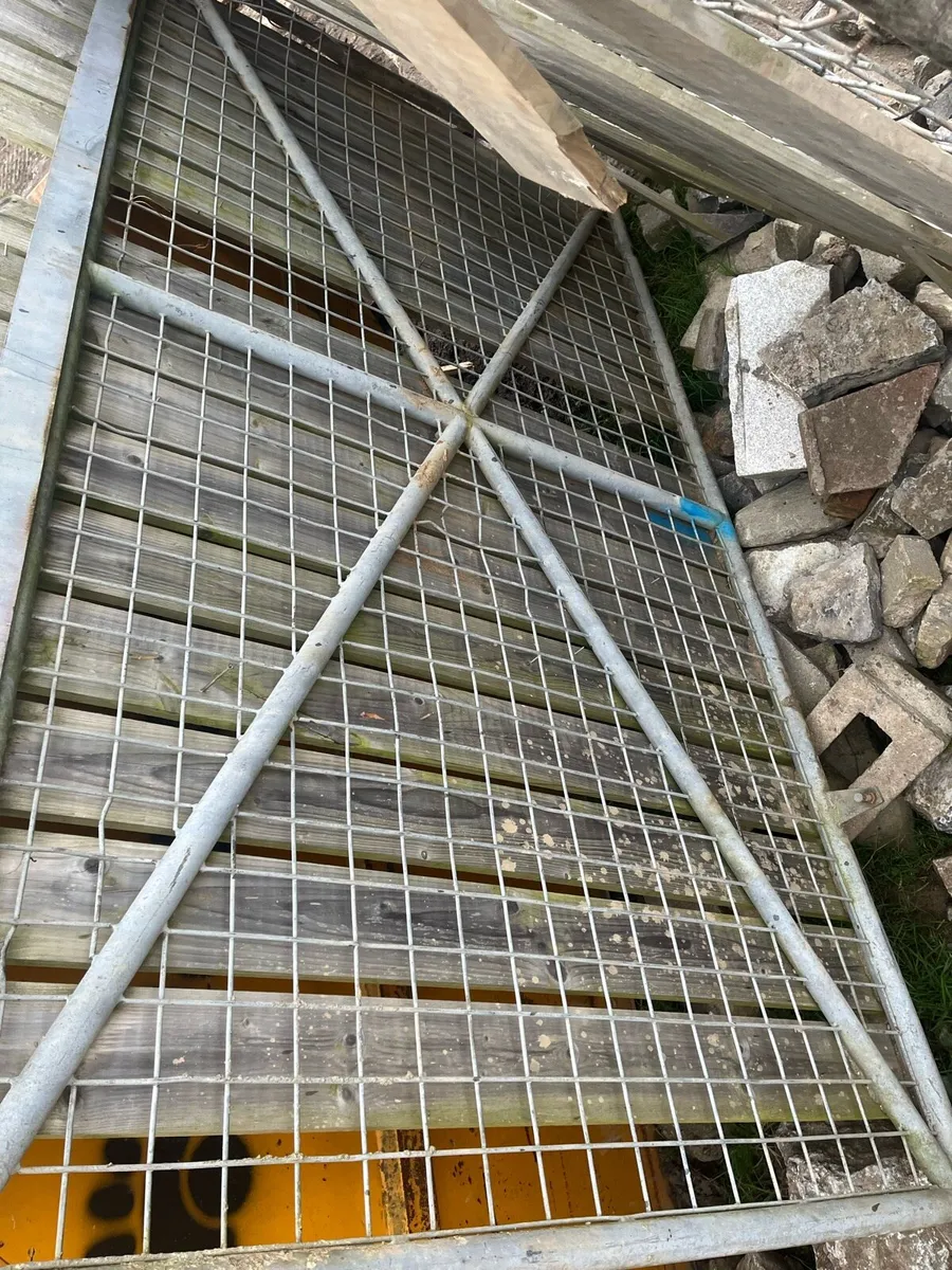 Yard/field gates - Image 2