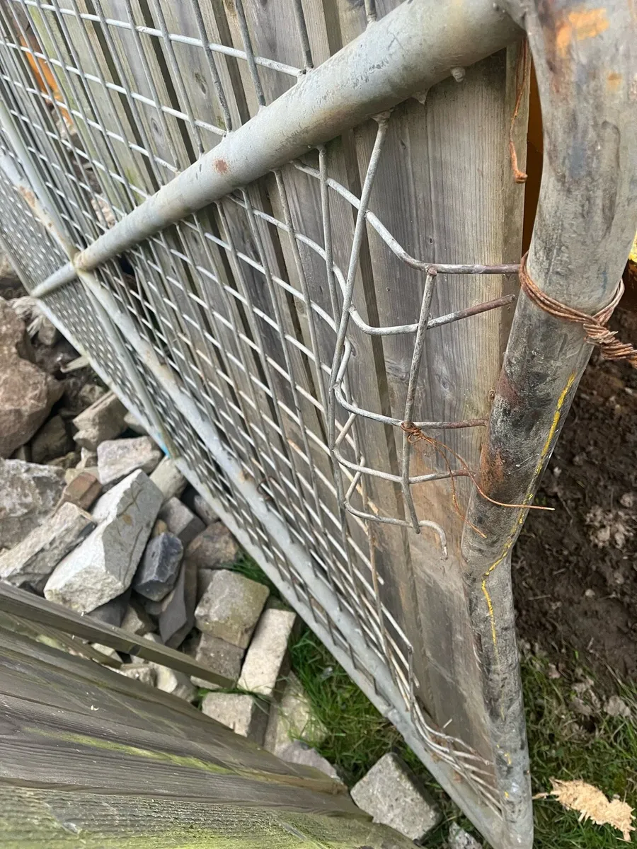 Yard/field gates - Image 3