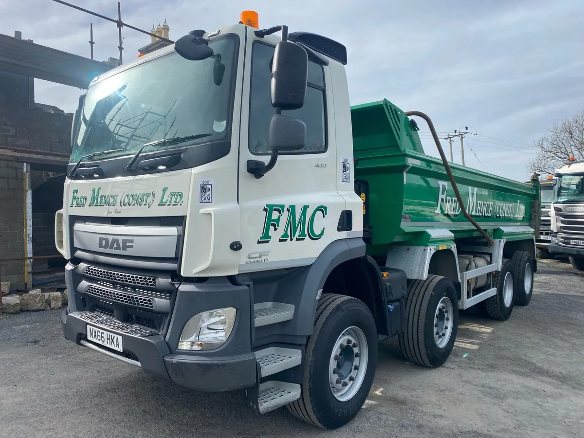 Daf cf 8x4 tipper - Image 1
