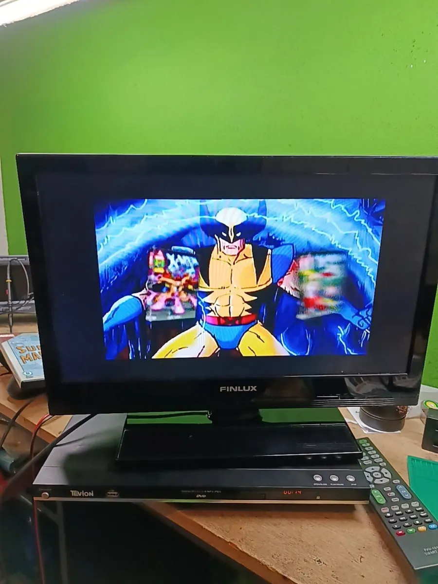 19-inch LCD TV - Image 3