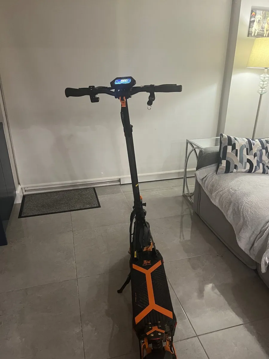 Kukirin G2 Max electric scooter - Image 2