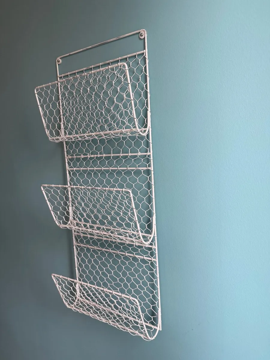 Wire Storage Hanger - Image 1