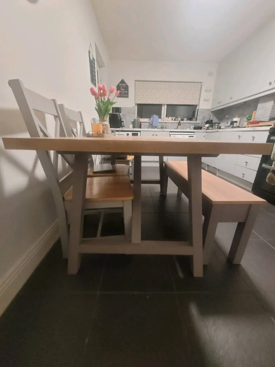 Kitchen Table & Bench - Image 1