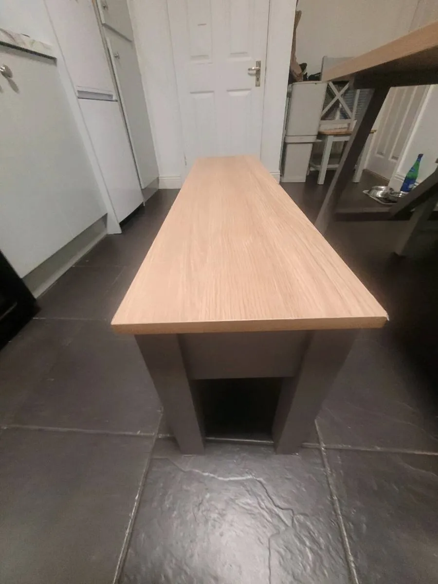 Kitchen Table & Bench - Image 4