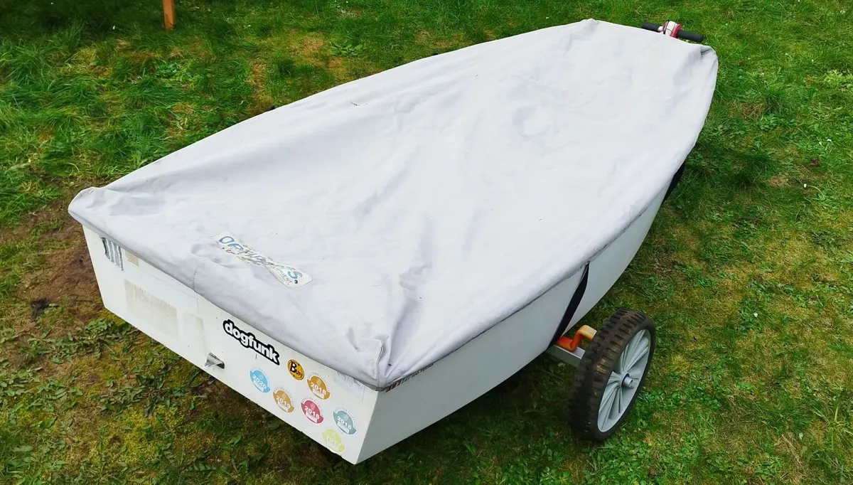 Optimist sailing dinghy - Image 3