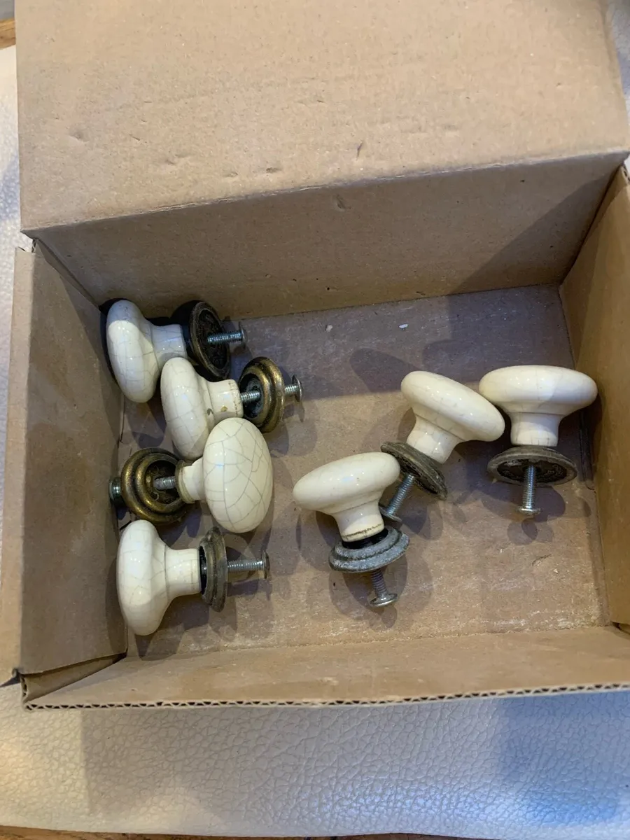 Kitchen/Wardrobe Knobs - Image 4