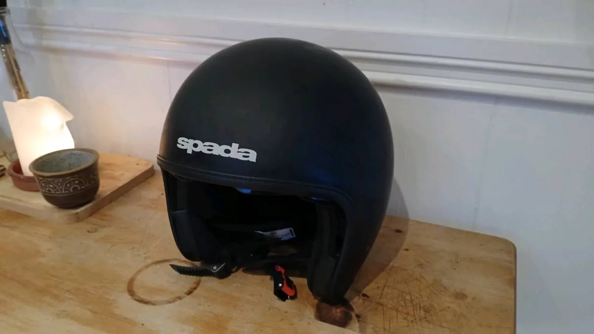 Motorbike Helmet - Image 1