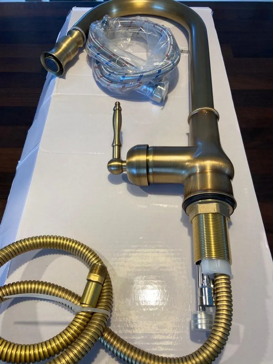 Taps for kitchen - Image 2