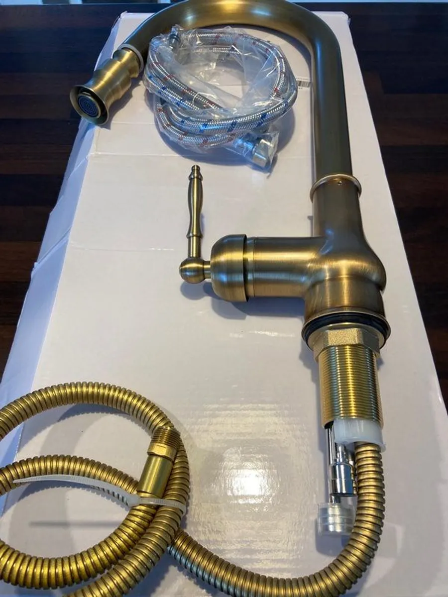 Taps for kitchen - Image 3