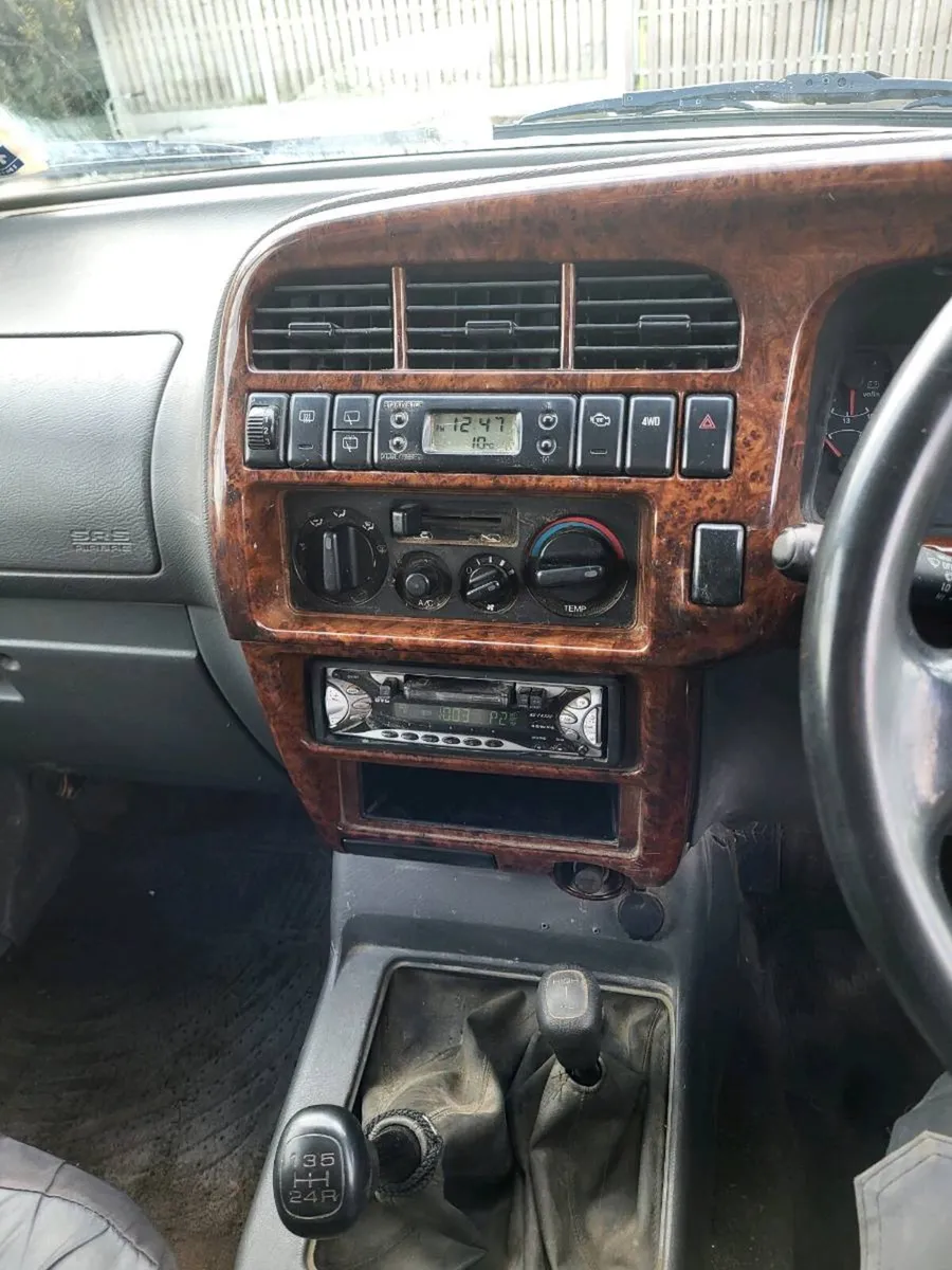 Isuzu Trooper - Image 2