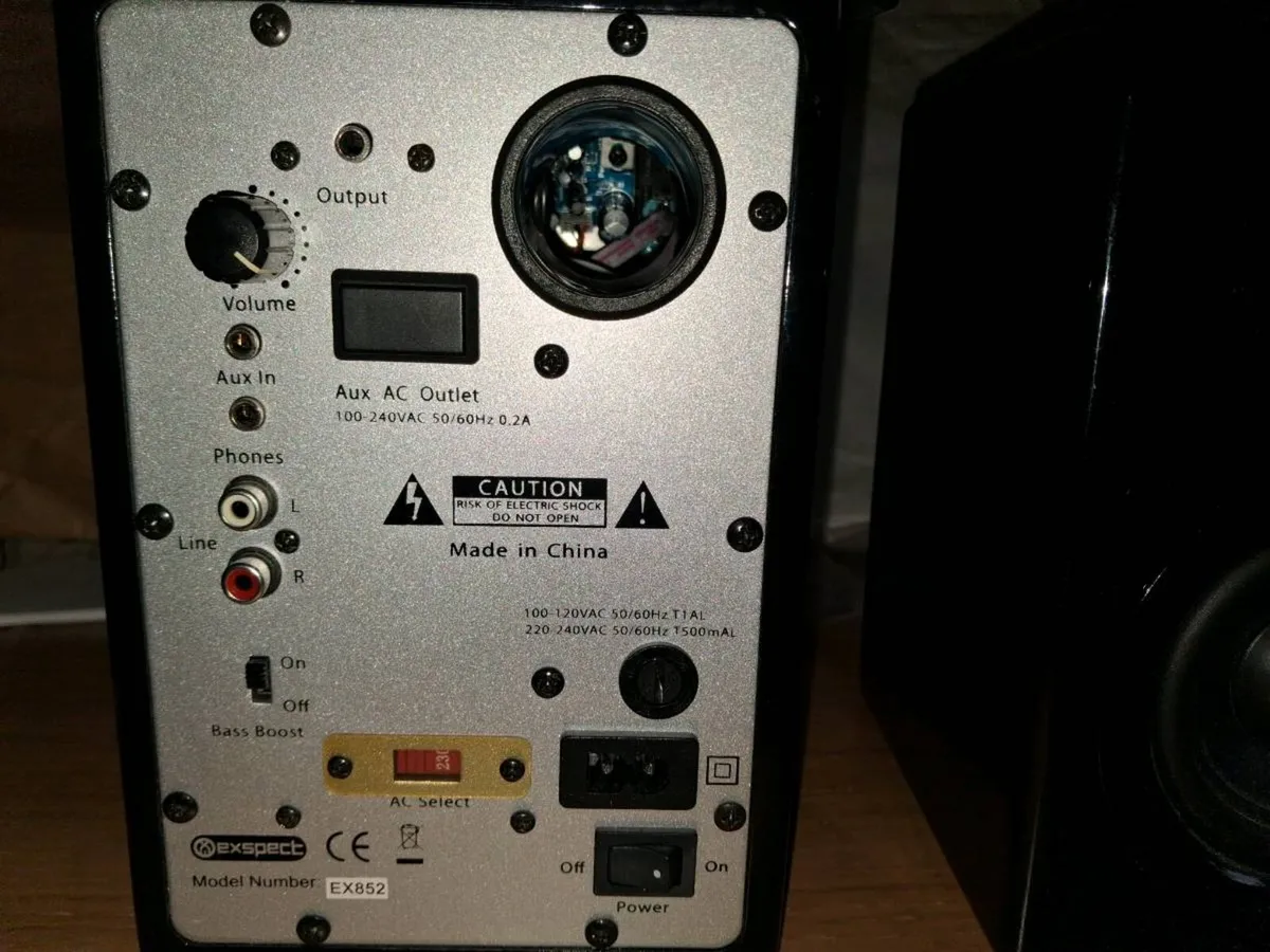 Multimedia Speakers - Image 2