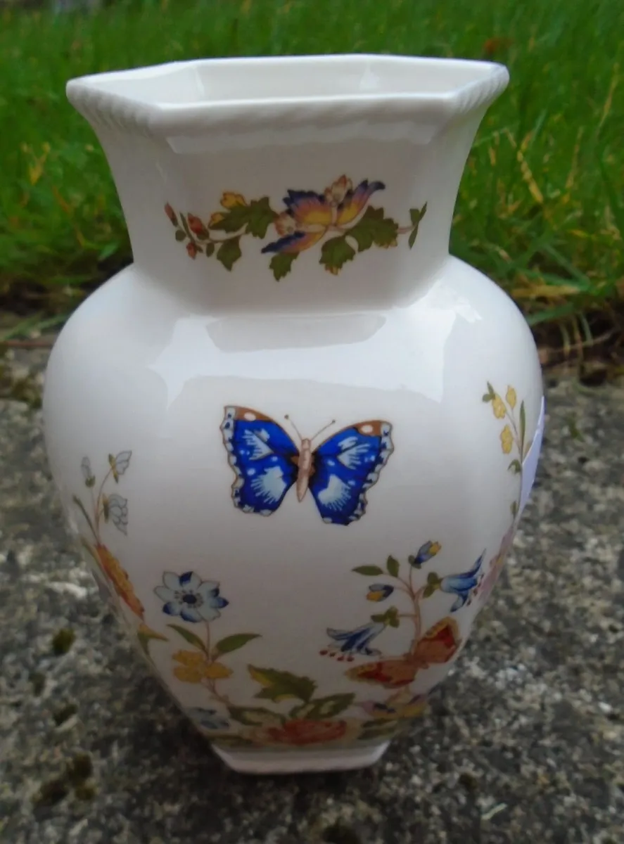 Aynsley Vase, China, Home decor - Image 2