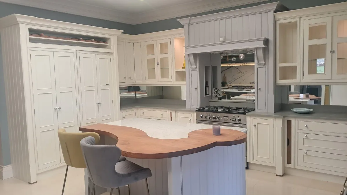 Display Kitchen - Image 1