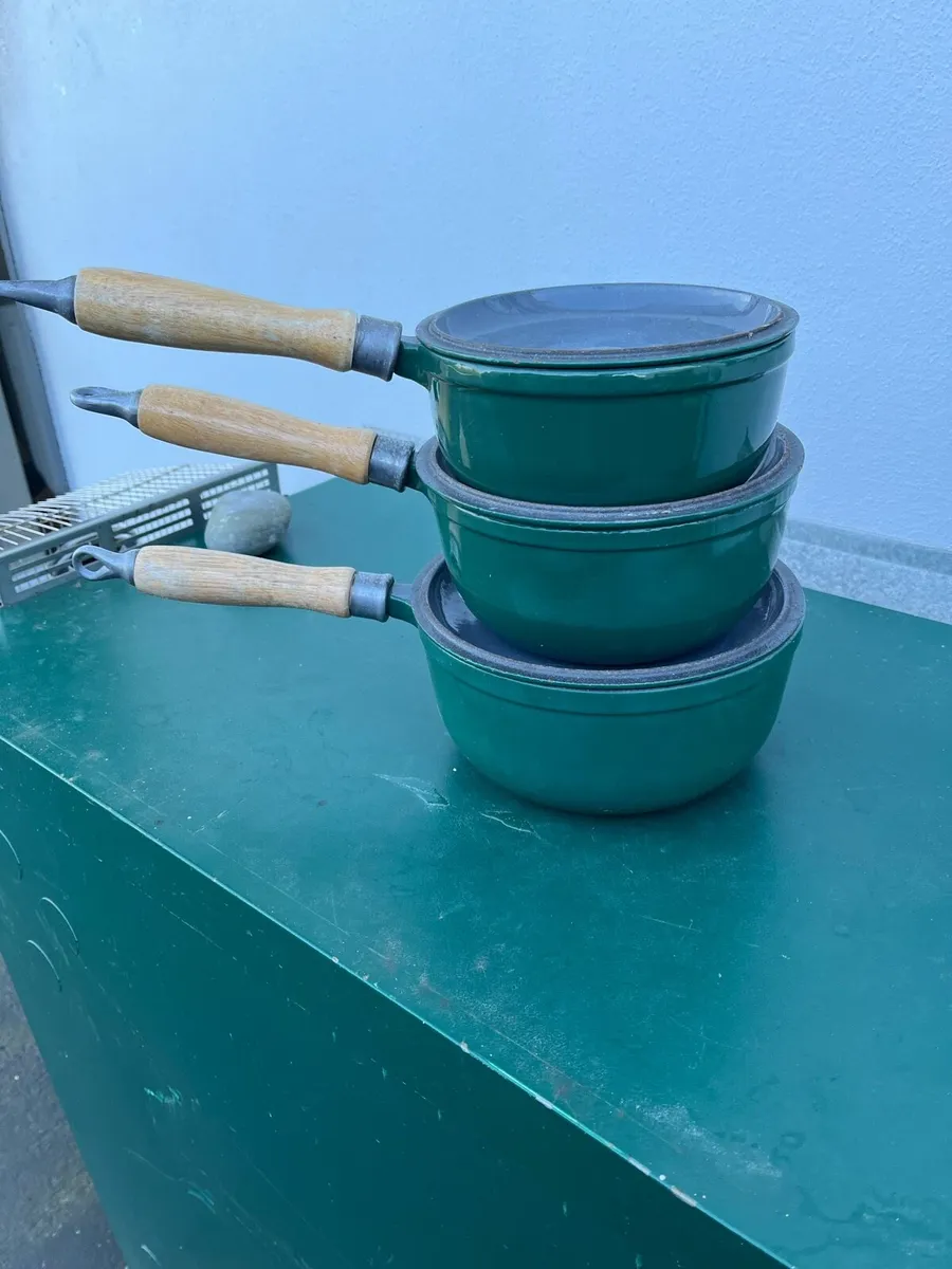 Cast Iron Saucepans - Image 1