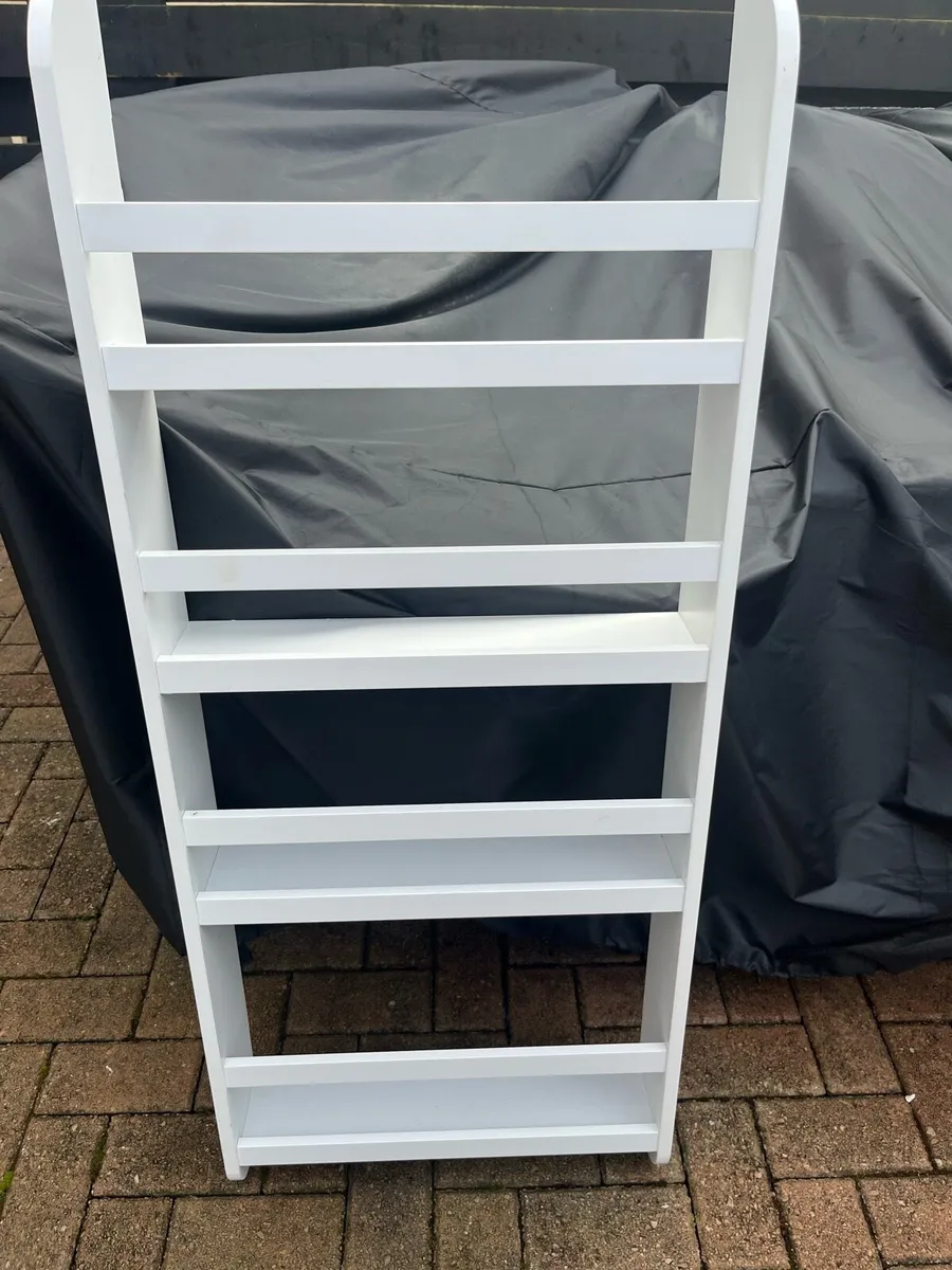 Kids Book Shelf - Image 1