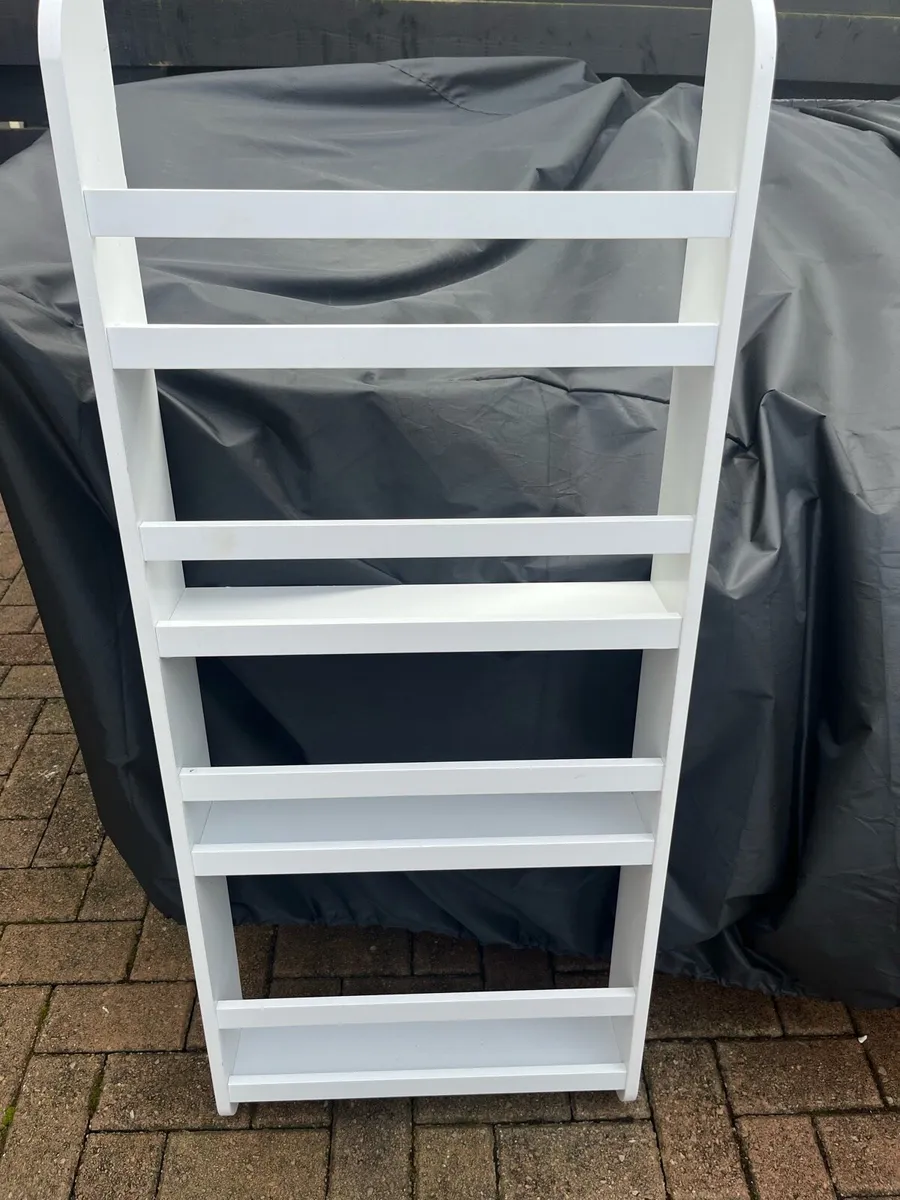 Kids Book Shelf - Image 2