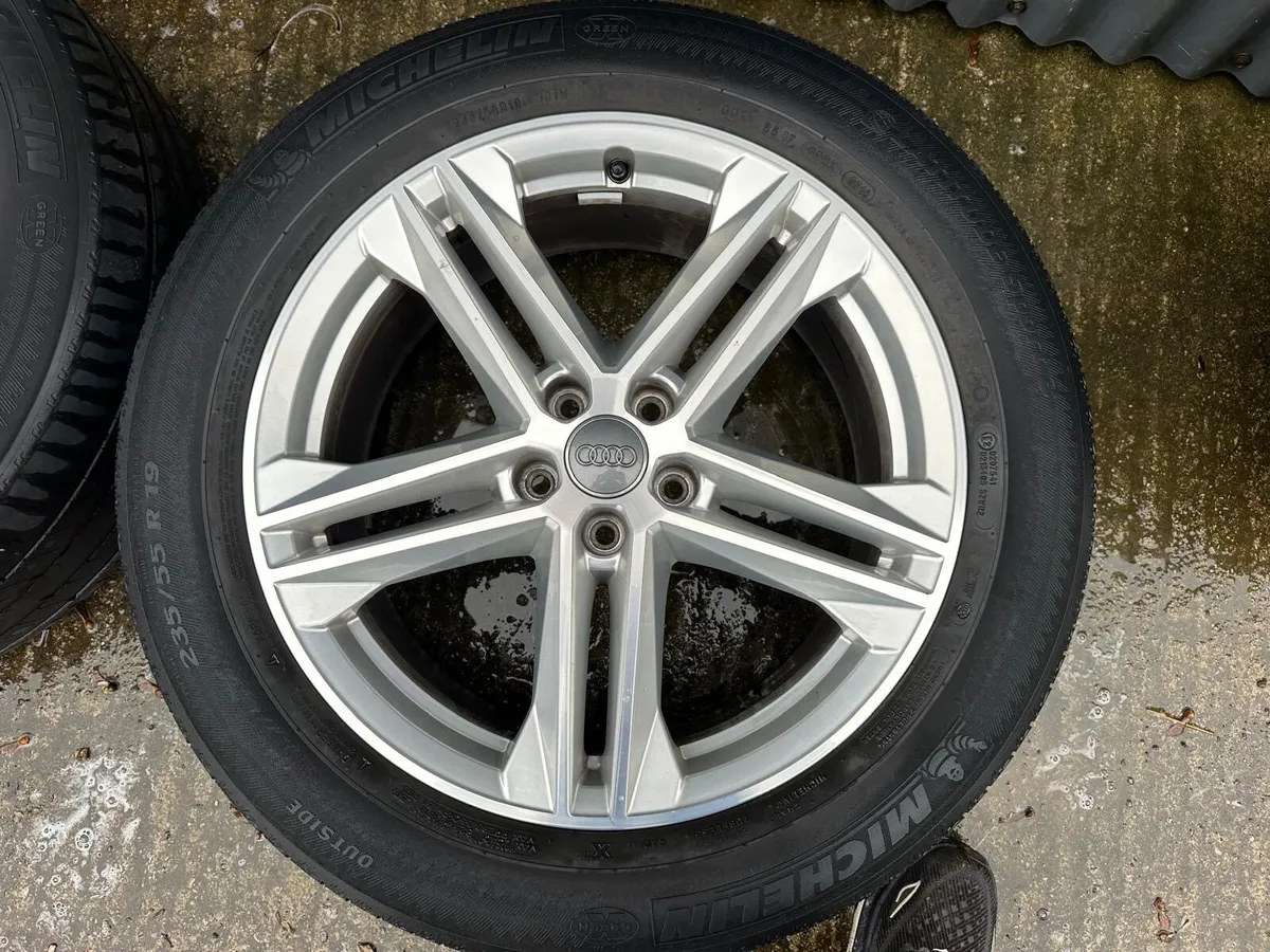 Audi 19 inch alloys Originals - Image 4