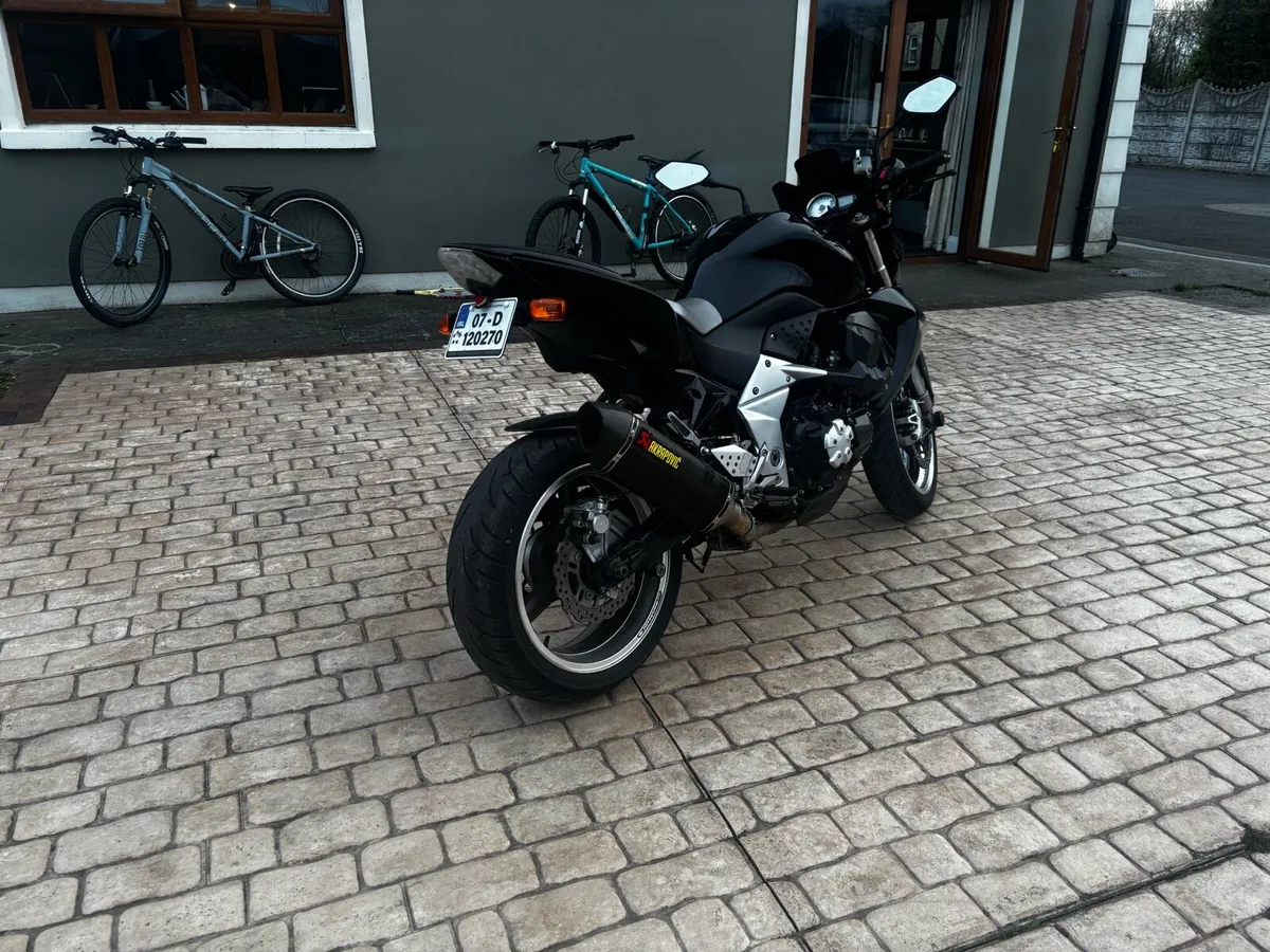 07 Kawasaki Z1000 - Image 3