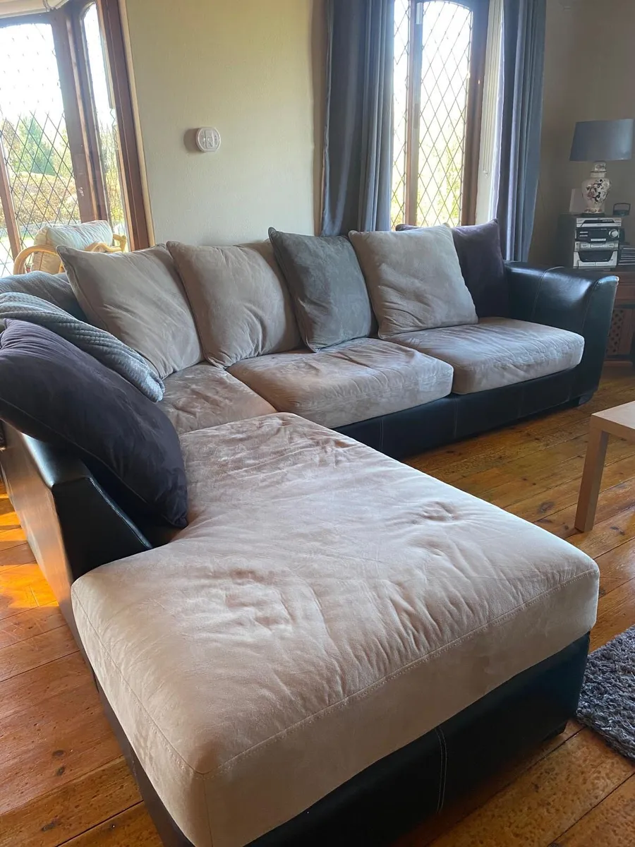 Sofa L shaped - Image 1