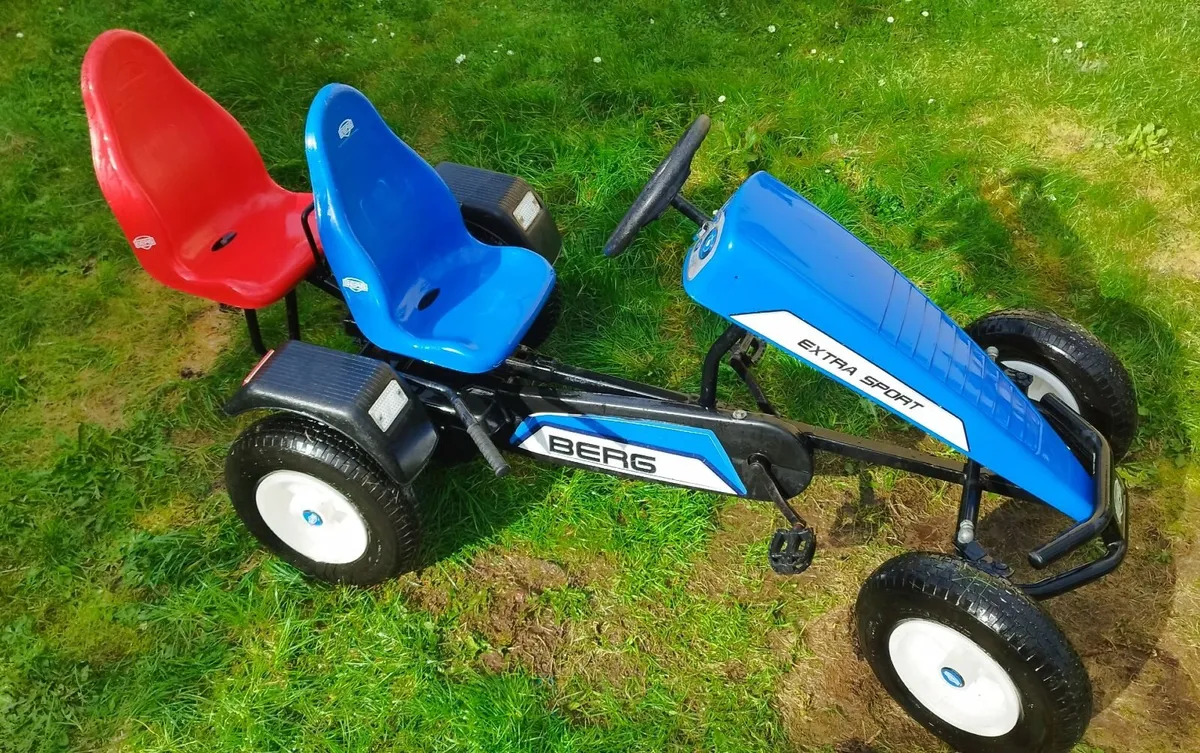 Berg XL Super pedal kart with 2nd seat - Image 1