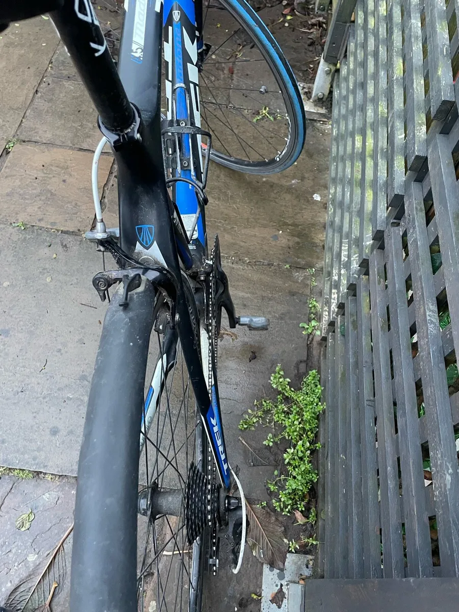 Cycling bike - Image 4