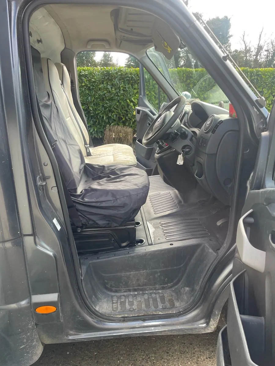 Two horse van - Image 2