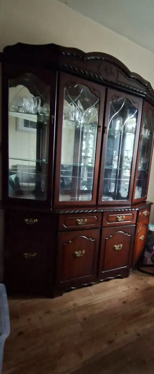 Mohogany unit - Image 1