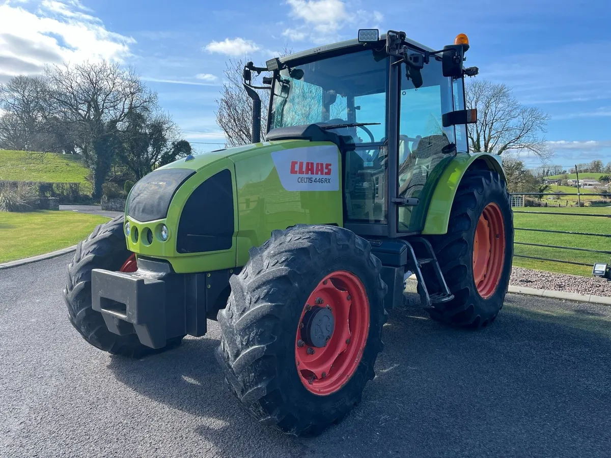 2005 Claas 446rx - Image 2