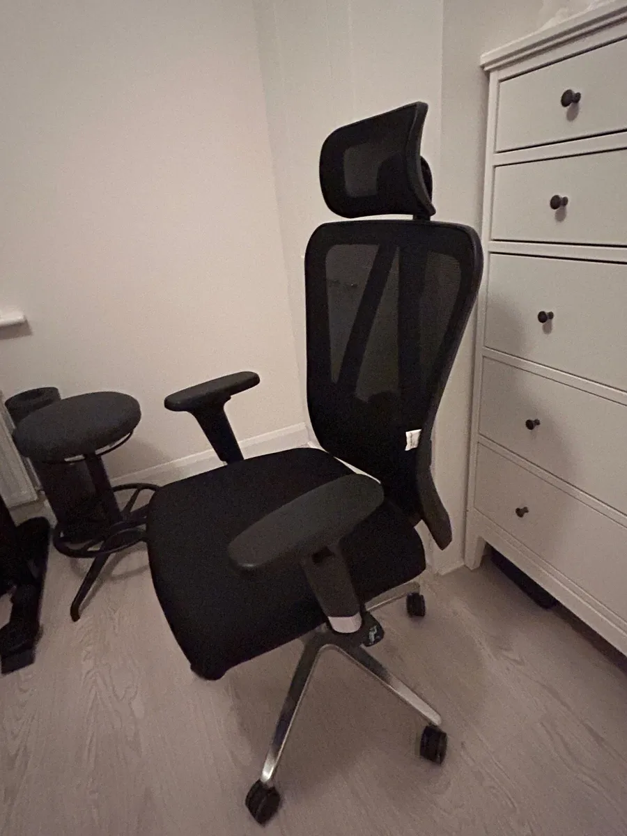 Adjustable Office Chair - Image 2