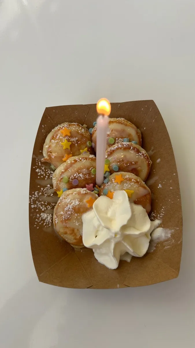 Mini pancakes bar hire for events - Image 1