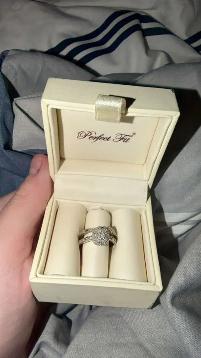 Engagement Rings - Image 1