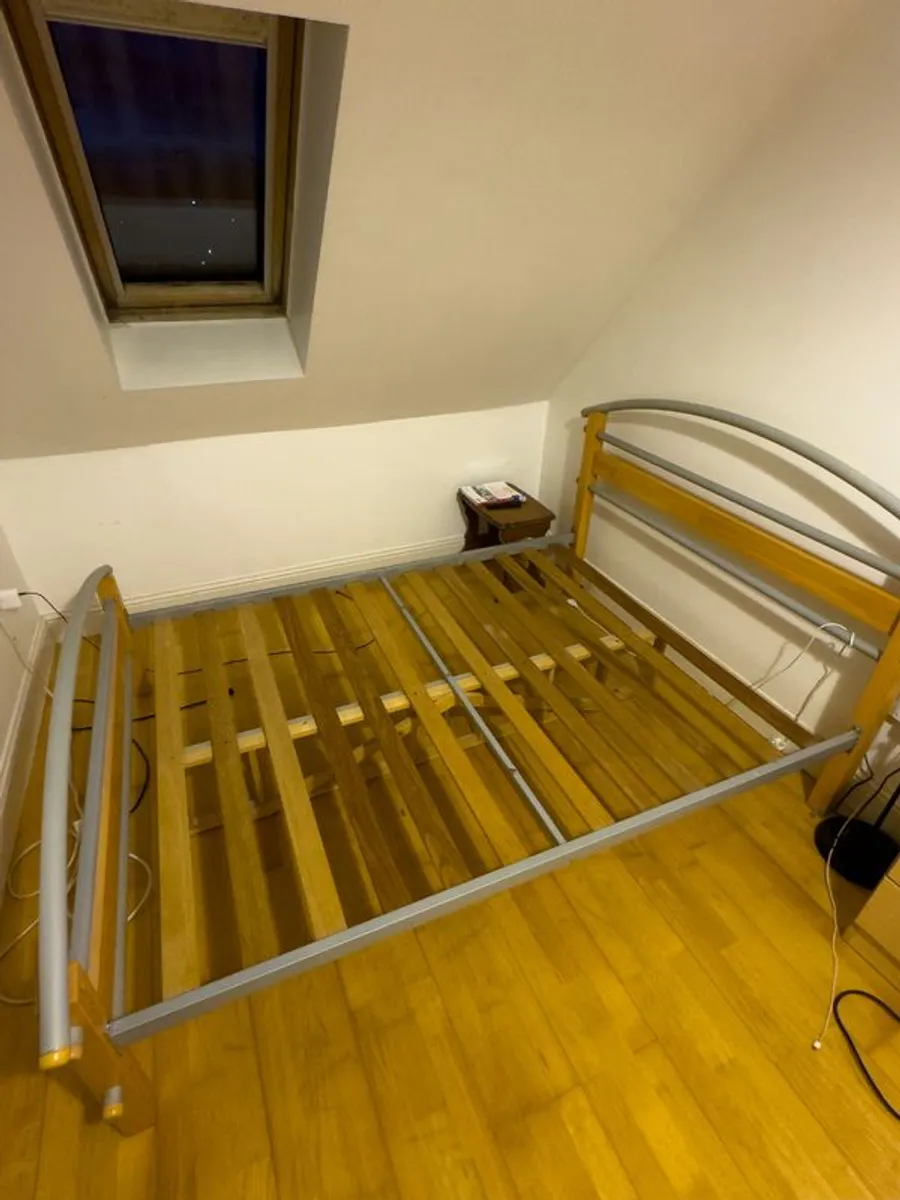 Double bed with mattress. - Image 2