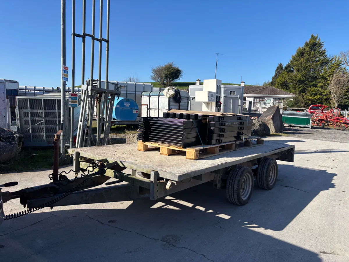 ifor williams 12ft flat bed - Image 1