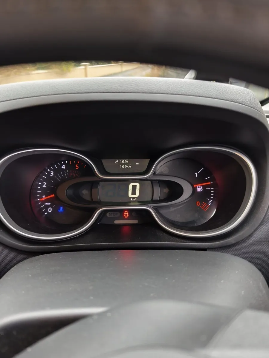 Renault Trafic 2.0 DCi 120 Business 2021 - Image 4