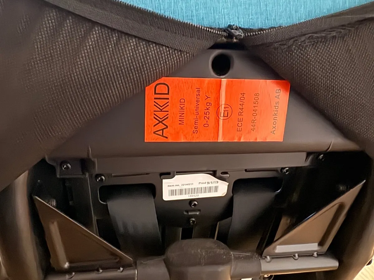 Axkid minikid Car Seat - Image 2