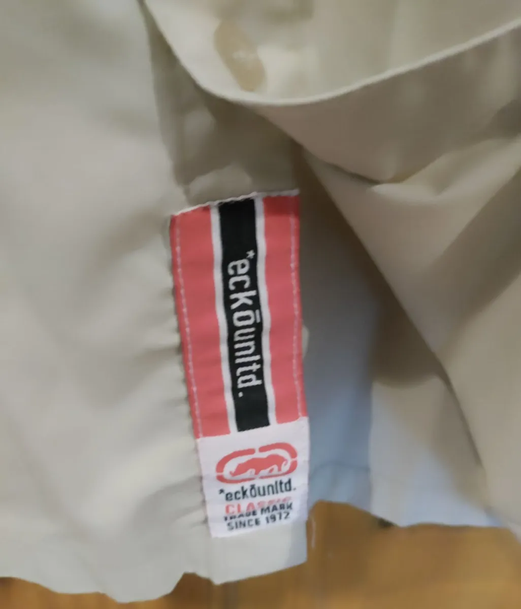 Marc Ecko Unltd S/S shirt L - Image 4