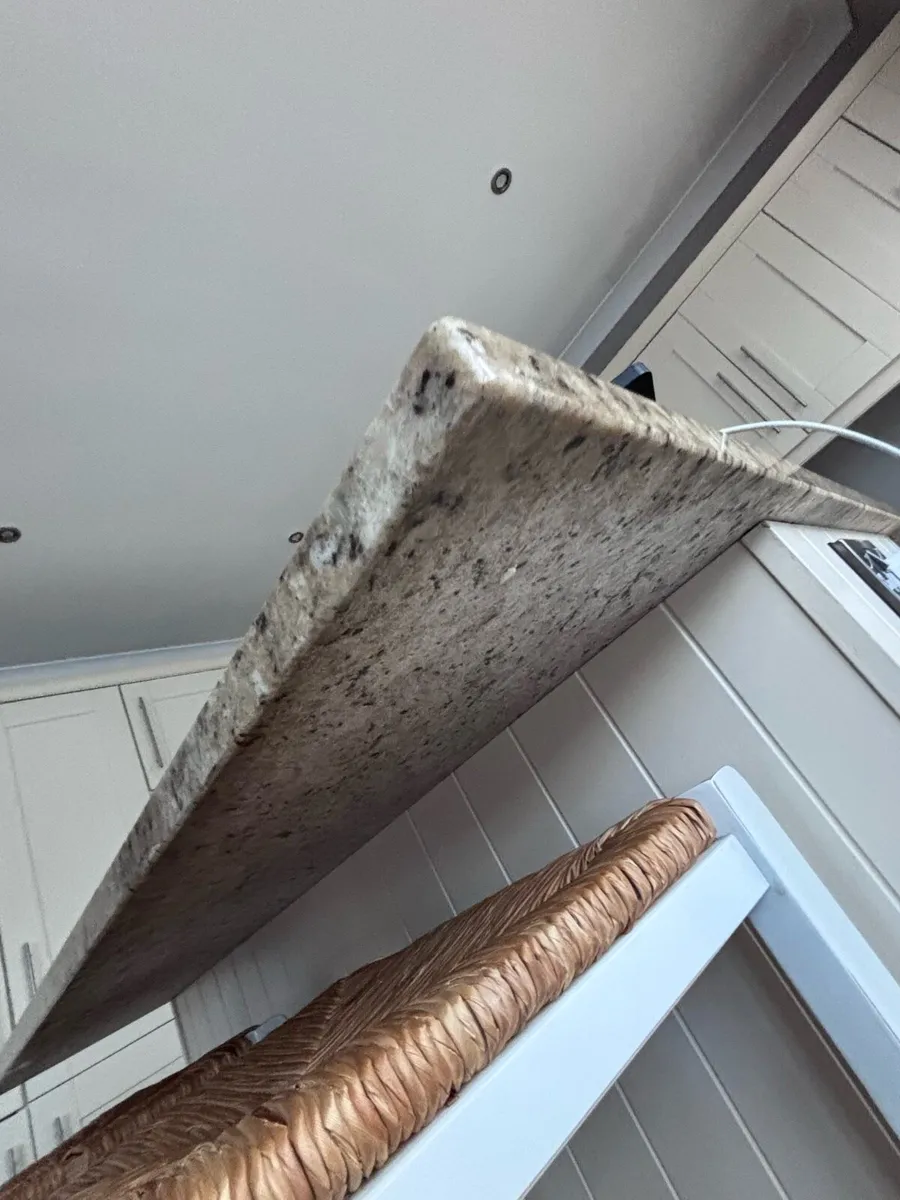 Full kitchen 3m x 3.5m - Image 2