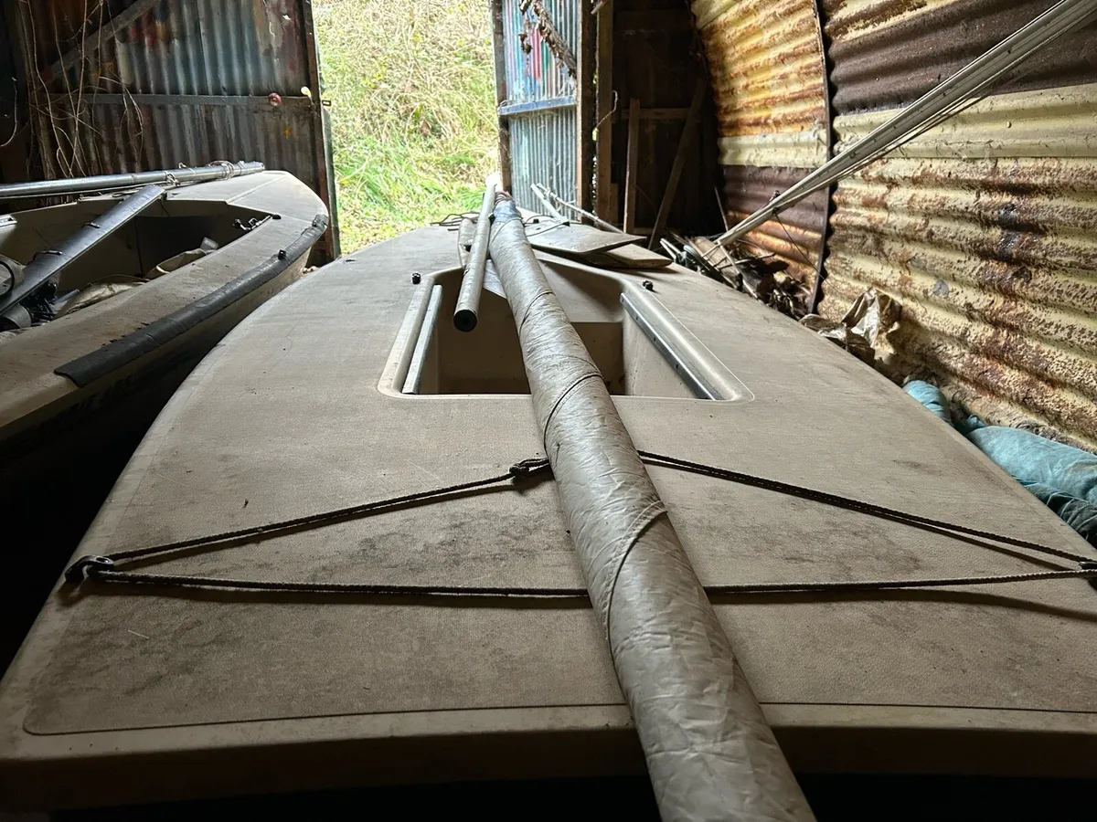 Lazer Sailing Dinghy - Image 3