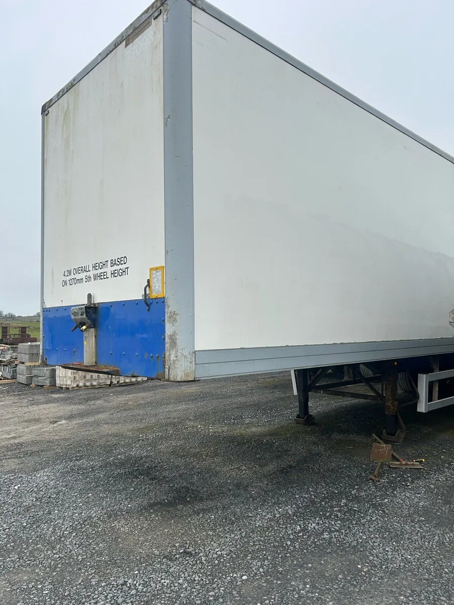 Sdc box trailer - Image 1