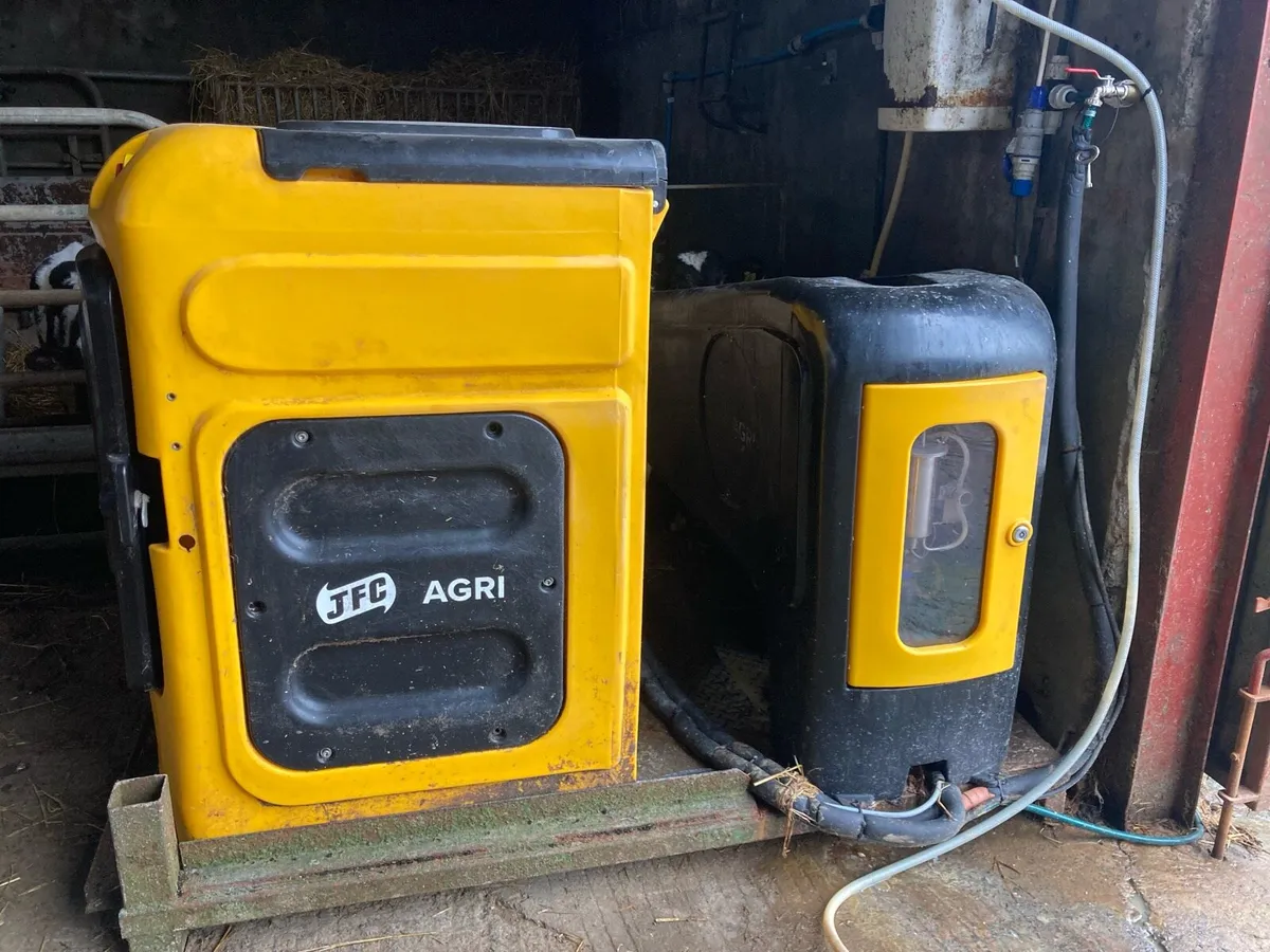HIRE JFC Automatic Calf Feeder - Image 1