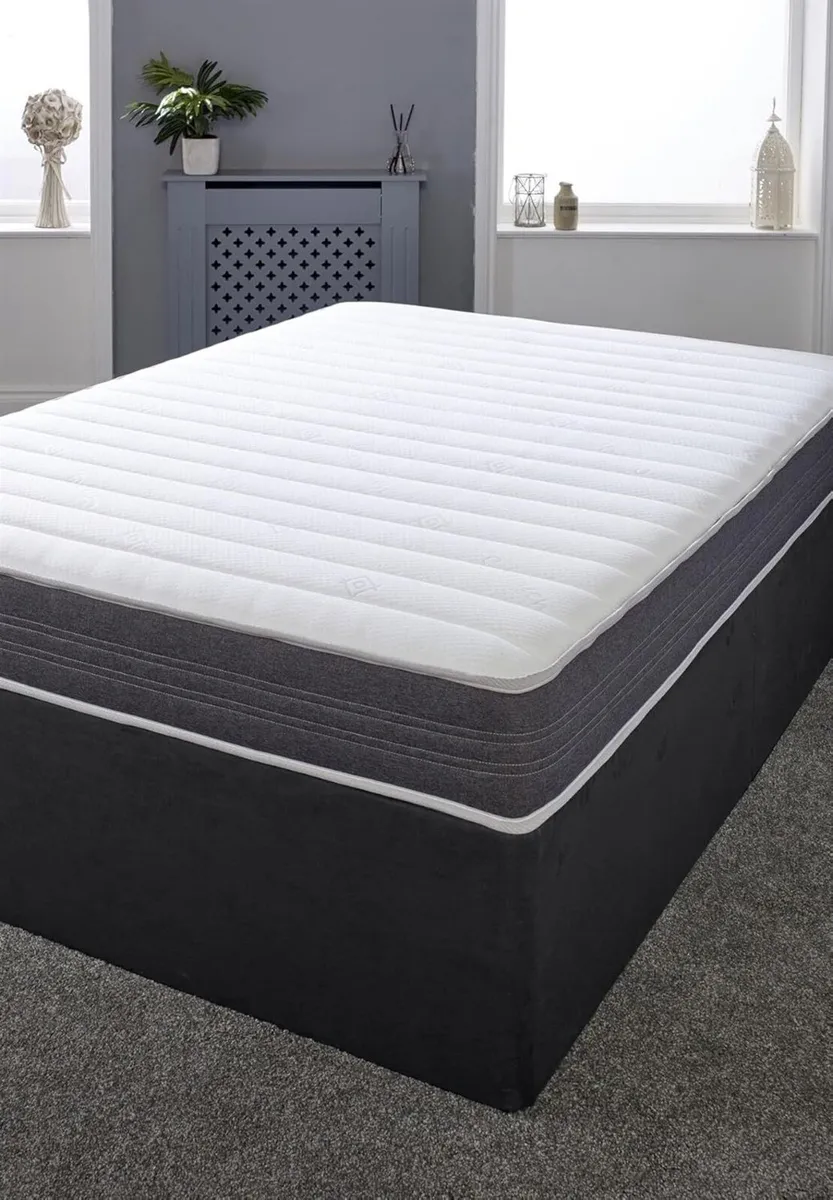 Grey Sirocco Hybrid Small Double Mattress (120 x - Image 2