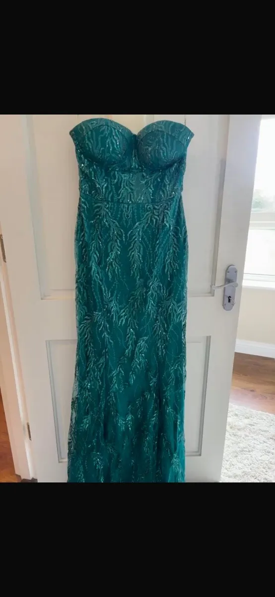 Debs dress - Image 3