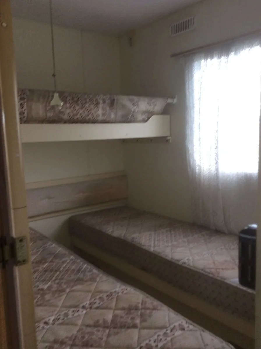 Mobile Home - Free to take away - Image 4