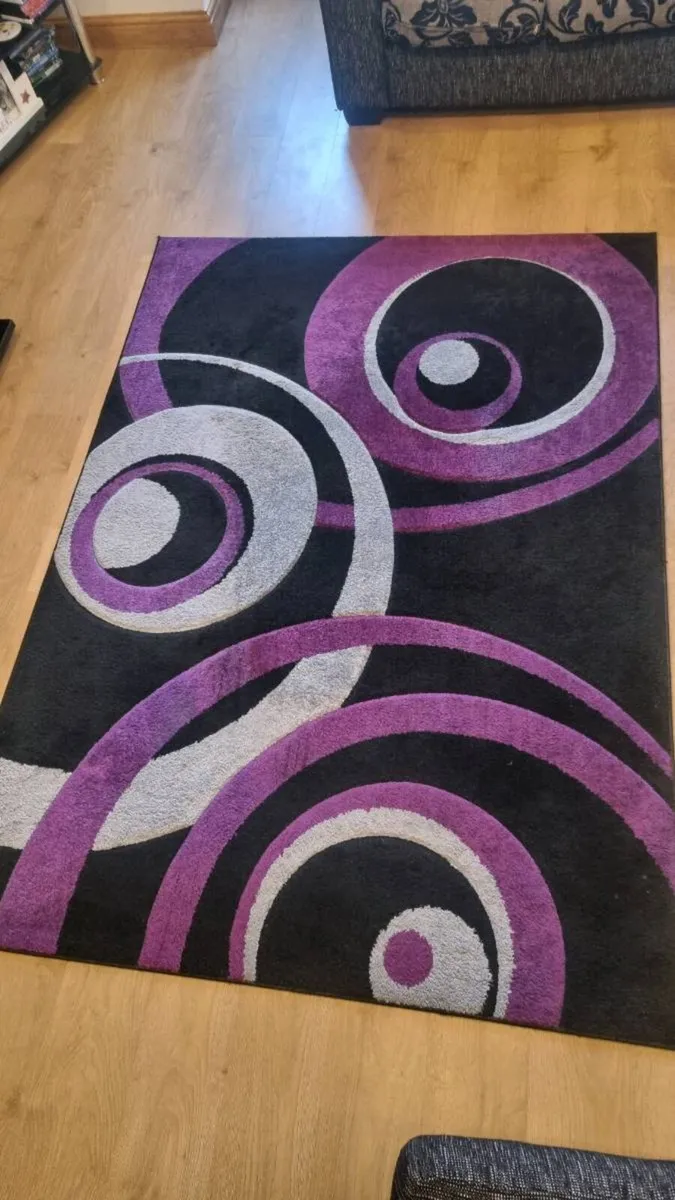 Rug - Image 1