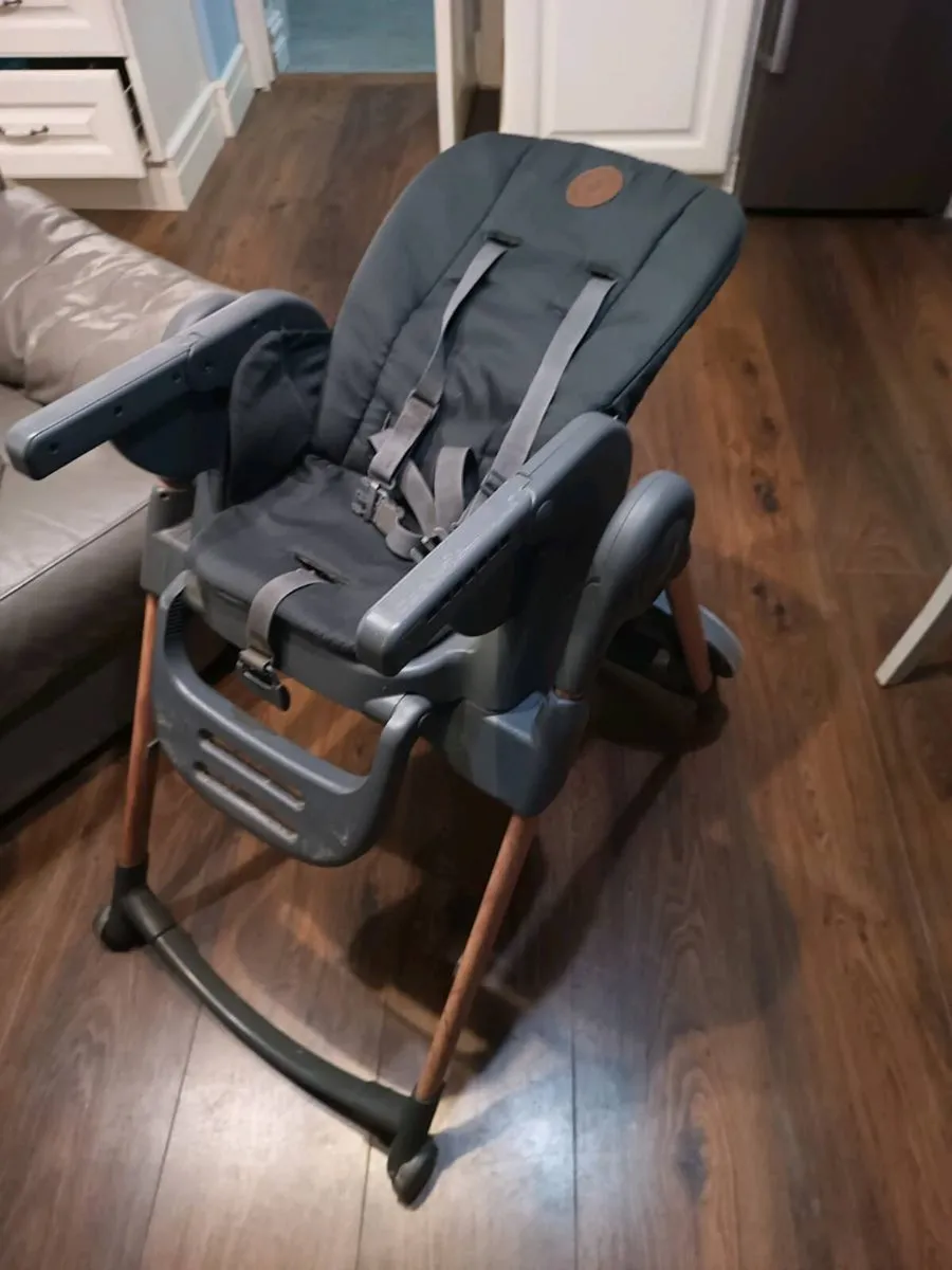 High chair - Image 3