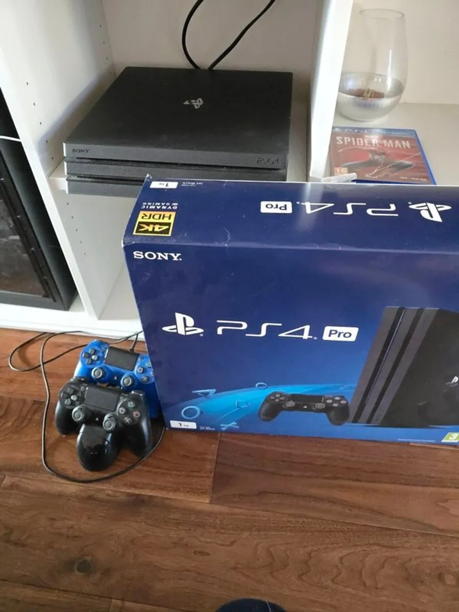 PlayStation PS4 Pro 1TB Bundle 2 Controllers 7 Games Charger Box - Image 3