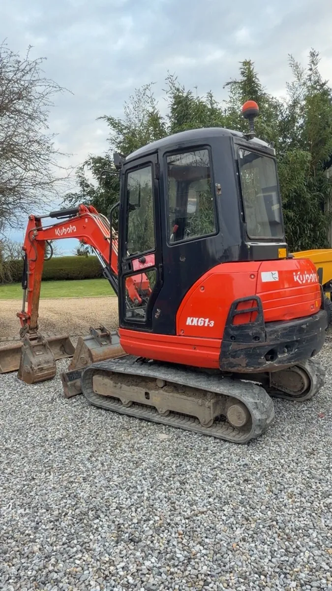 Kubota 2.6t Mini Digger - Image 4