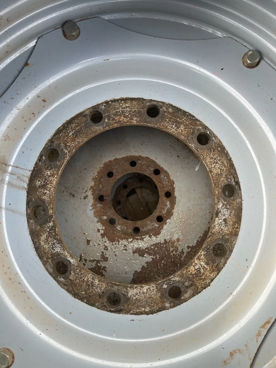 Row crop wheels - Image 2