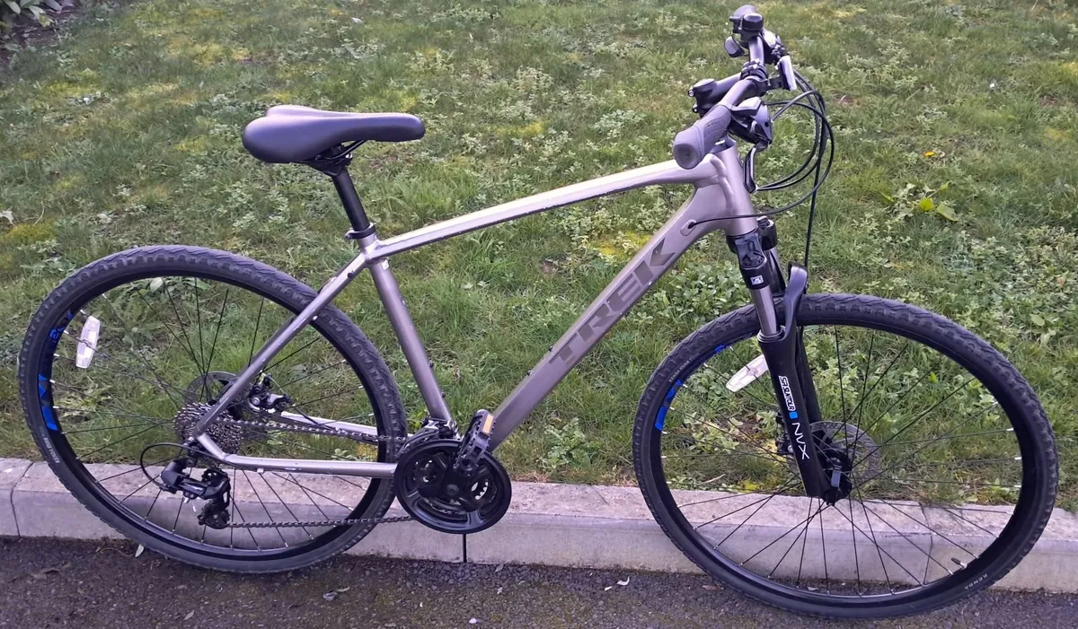 TREK DUAL SPORT - Image 1